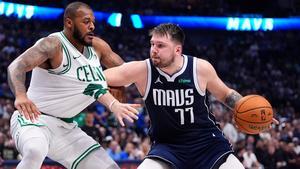 Luka Doncic lideró a los Mavs en el cuarto partido de las Finales NBA 2024