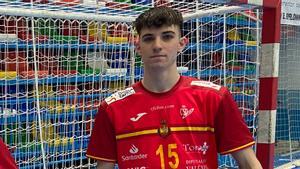 Petar Cikusa debutó con los Hispanos con 17 años