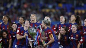 Así fue la entrega del trofeo de Liga F al FC Barcelona