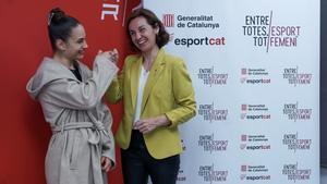 Tania Álvarez y Anna Caula hicieron guantes