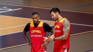 Lorenzo Brown y Willy Hernangomez, preparados para recibir a Republica Dominicana en Alicante